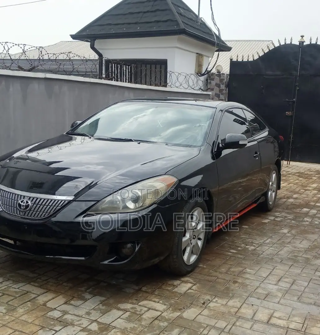 Toyota Corolla 2006 Black