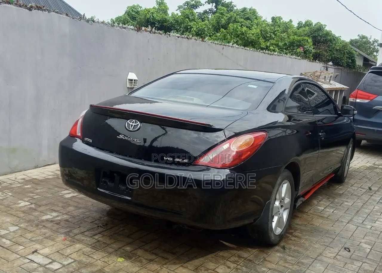 Toyota Corolla 2006 Black