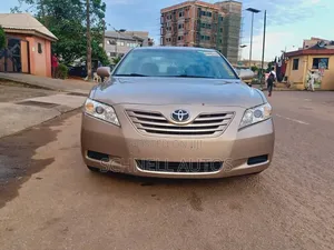 Toyota Camry LE 4dr Sedan (2.4L 4cyl 5A) 2008 Gold