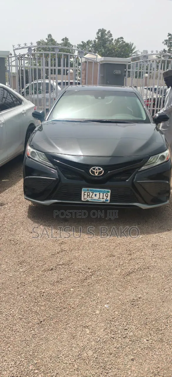 Toyota Camry 2018 Black