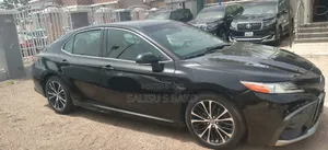 Toyota Camry 2018 Black