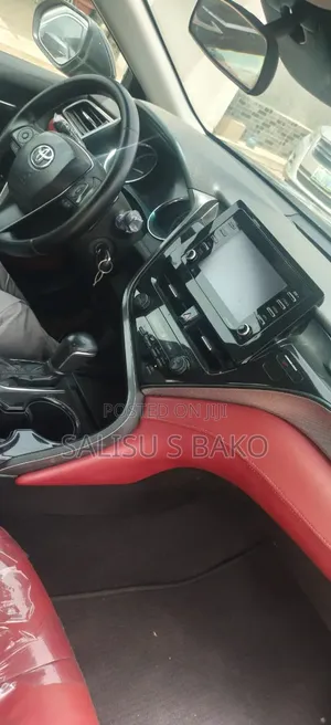 Toyota Camry 2018 Black