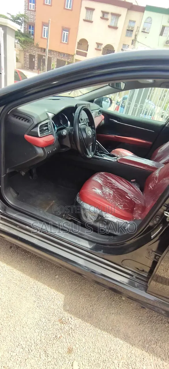 Toyota Camry 2018 Black
