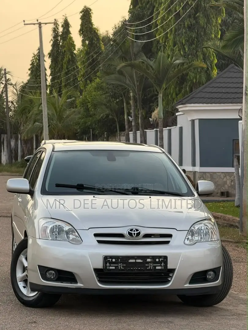 Toyota Corolla 2005 Silver