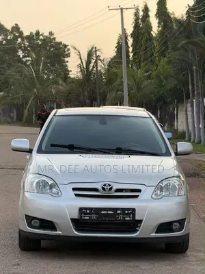 Toyota Corolla 2005 Silver