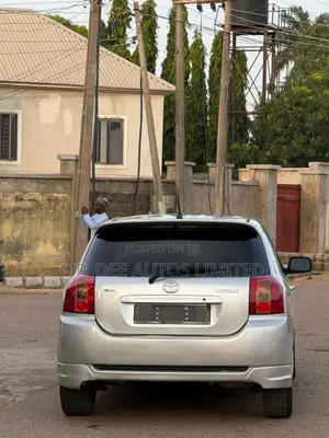 Toyota Corolla 2005 Silver