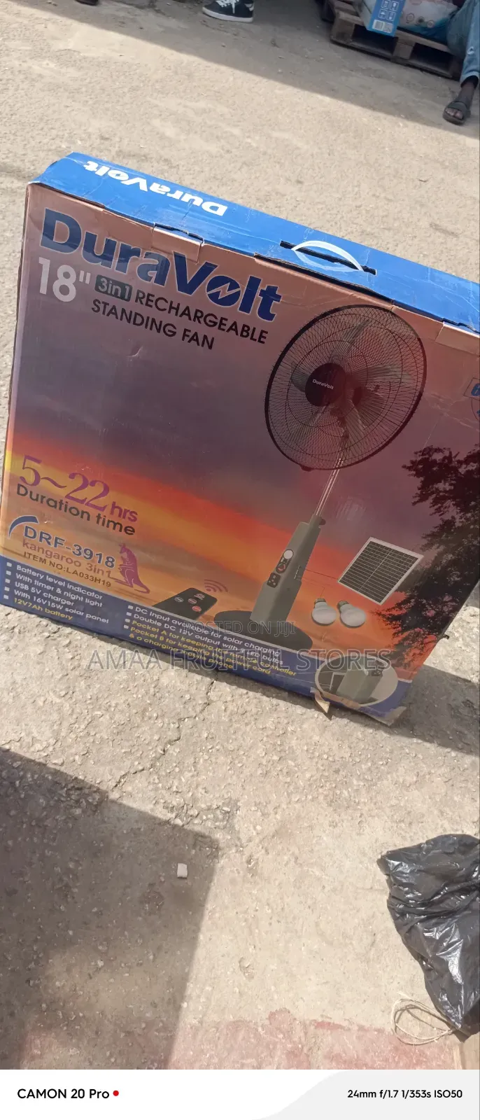 Duravolt Soler Rechargeable Fan 18"