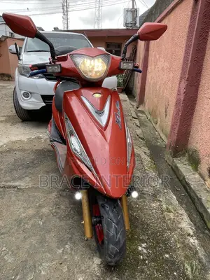 Kymco 2015 Orange