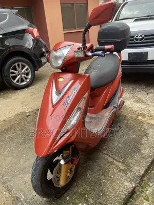 Kymco 2015 Orange