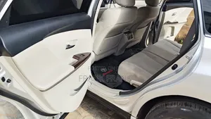 Toyota Venza 2011 Silver