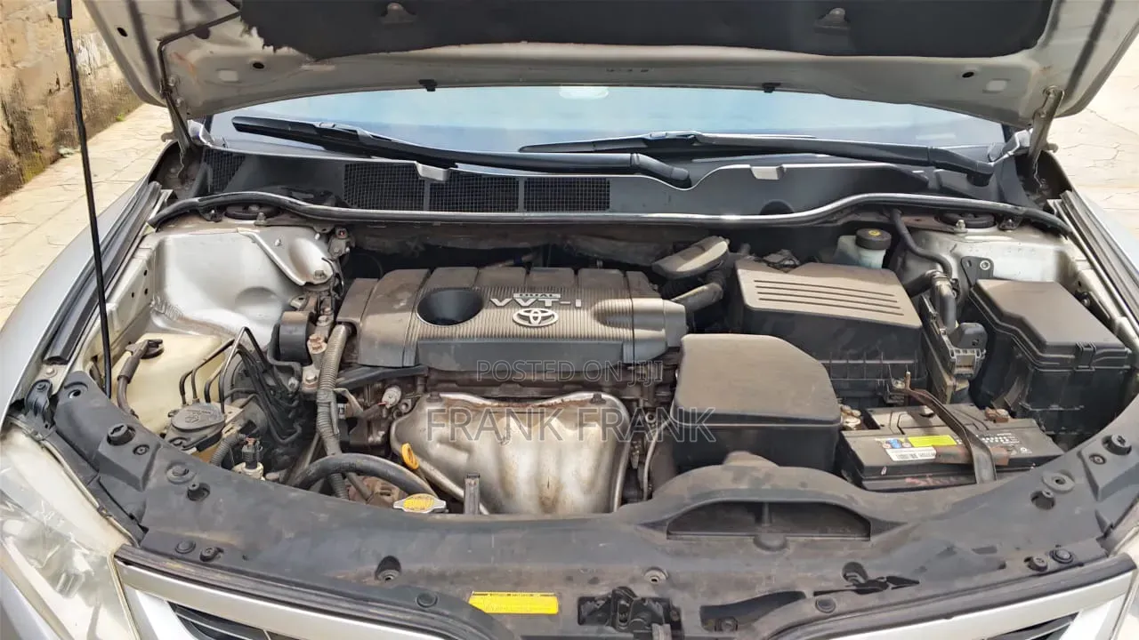 Toyota Venza 2011 Silver