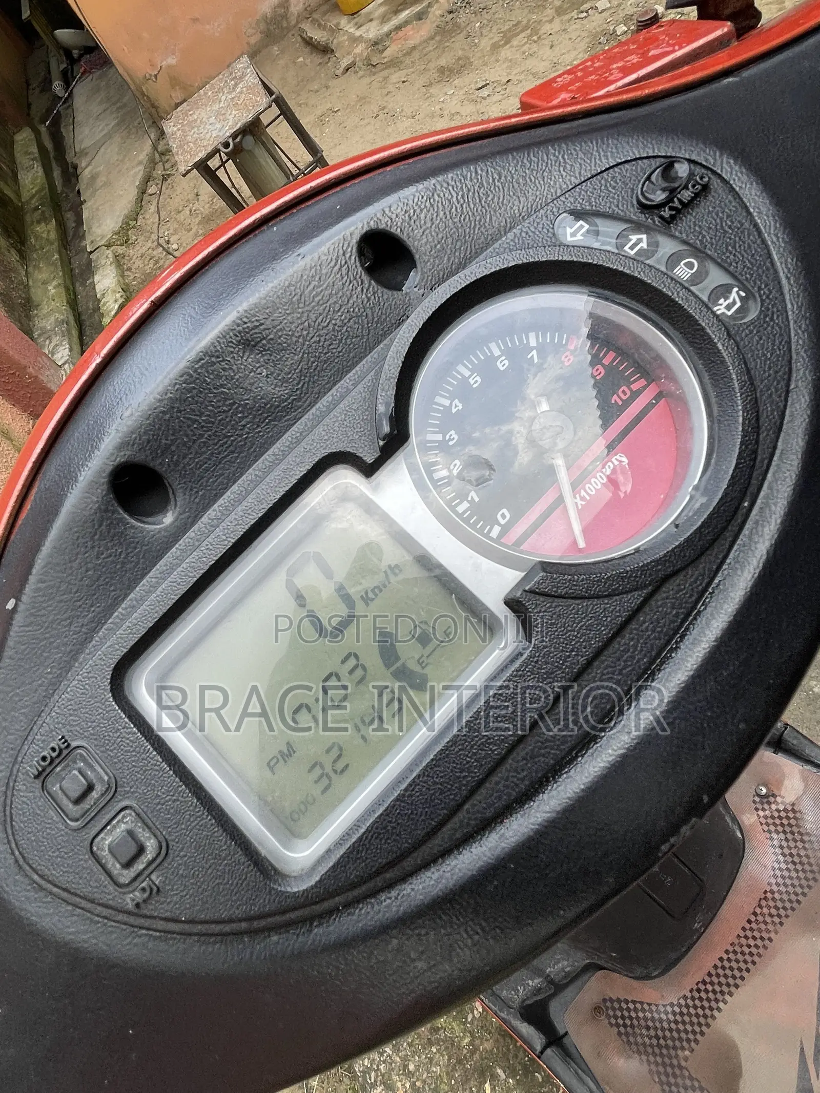 Kymco 2015 Orange