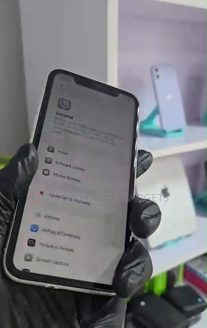 Apple iPhone 11 128 GB White