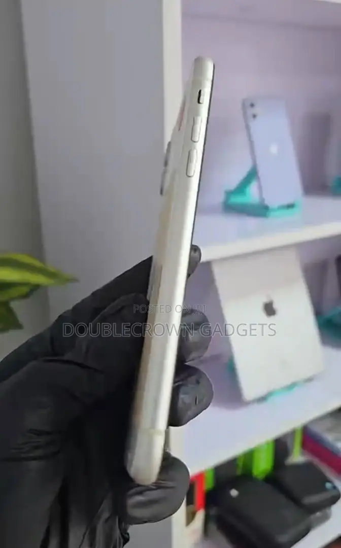 Apple iPhone 11 128 GB White