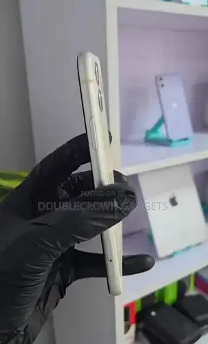 Apple iPhone 11 128 GB White