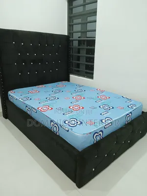 Quality Padded Upholstery Bedframe 41⁄2by6