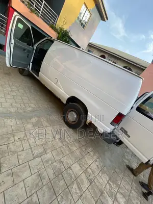 Ford E250 2006 White