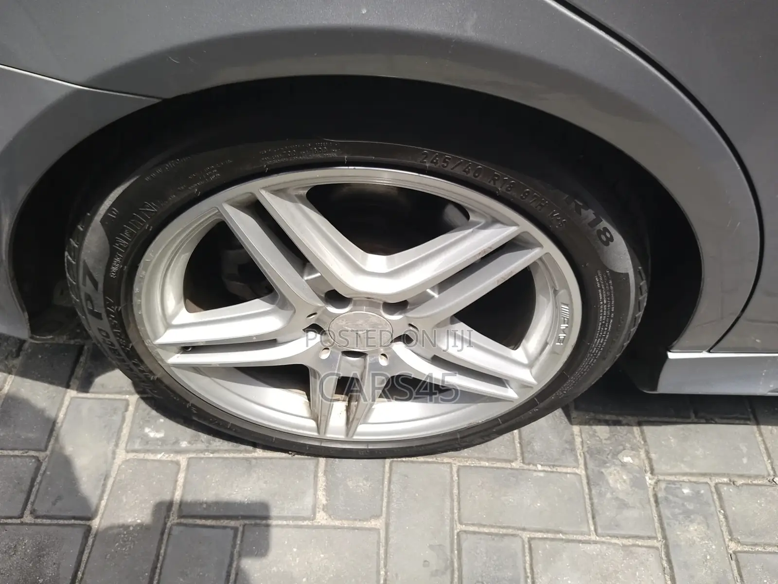 Mercedes-Benz E-Class 2014 Gray