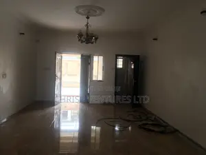 3bdrm Block of Flats in Behind Shonibare for rent