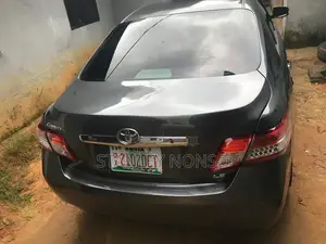 Toyota Camry 2009 Gray