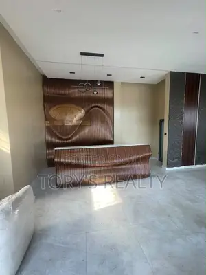 Exquisite Office Space 170sqm