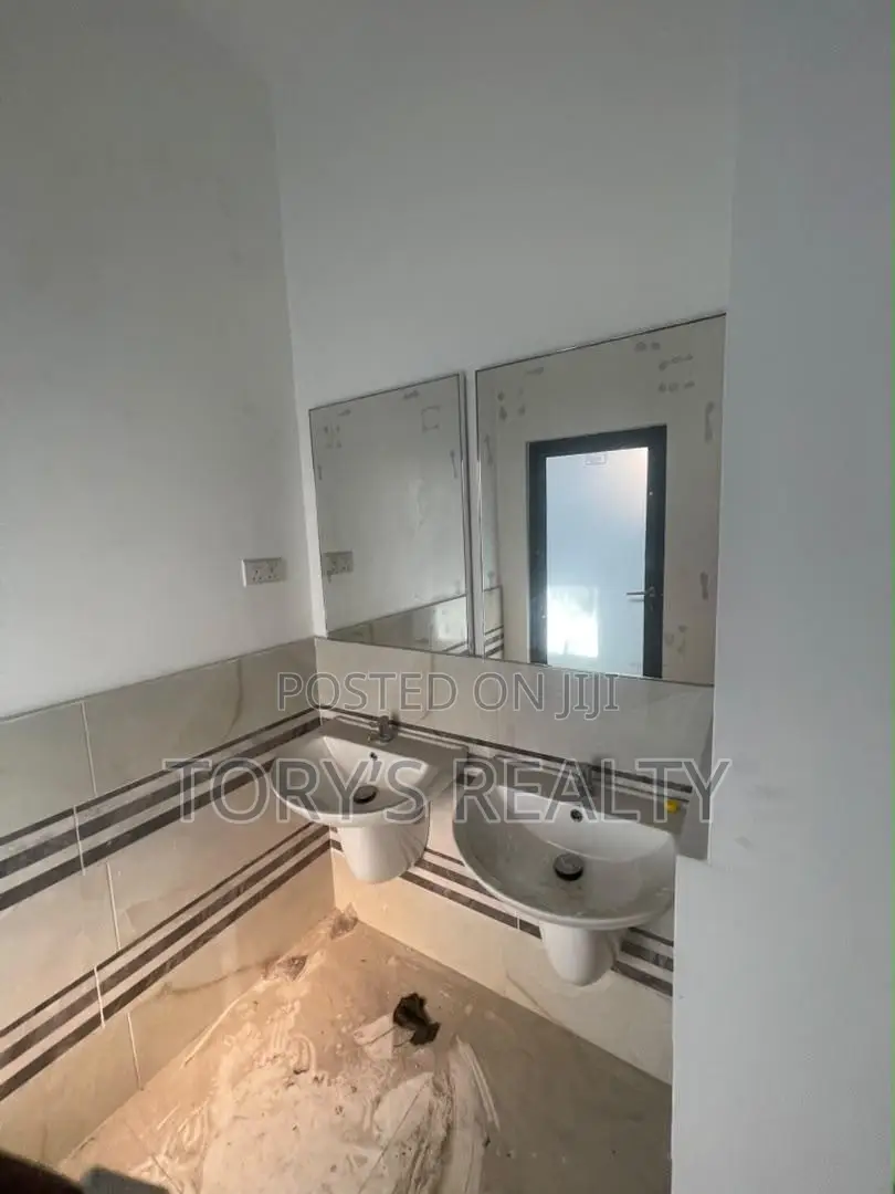 Exquisite Office Space 170sqm