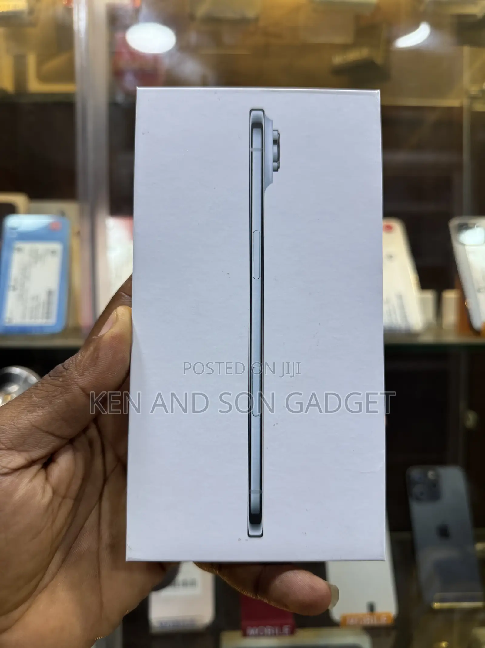 New Apple iPhone Air 256 GB Blue