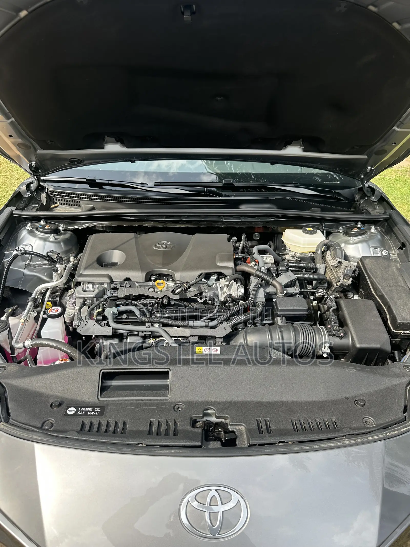 Toyota Camry SE 2025 Gray