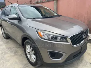 Kia Sorento 3.3L LX AWD 2017 Green