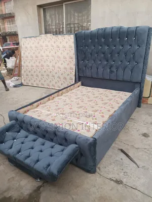 Padded Upholstery Bedframe 41⁄2x6