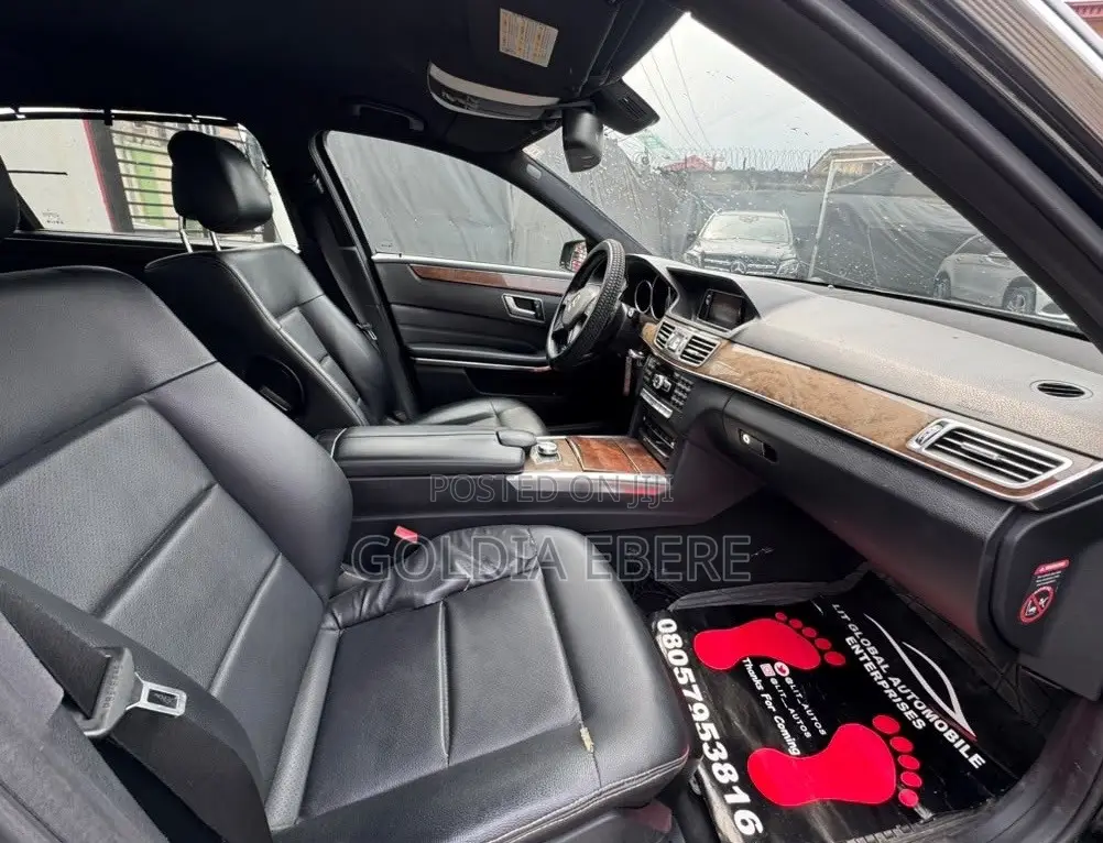Mercedes-Benz E200 2014 Black