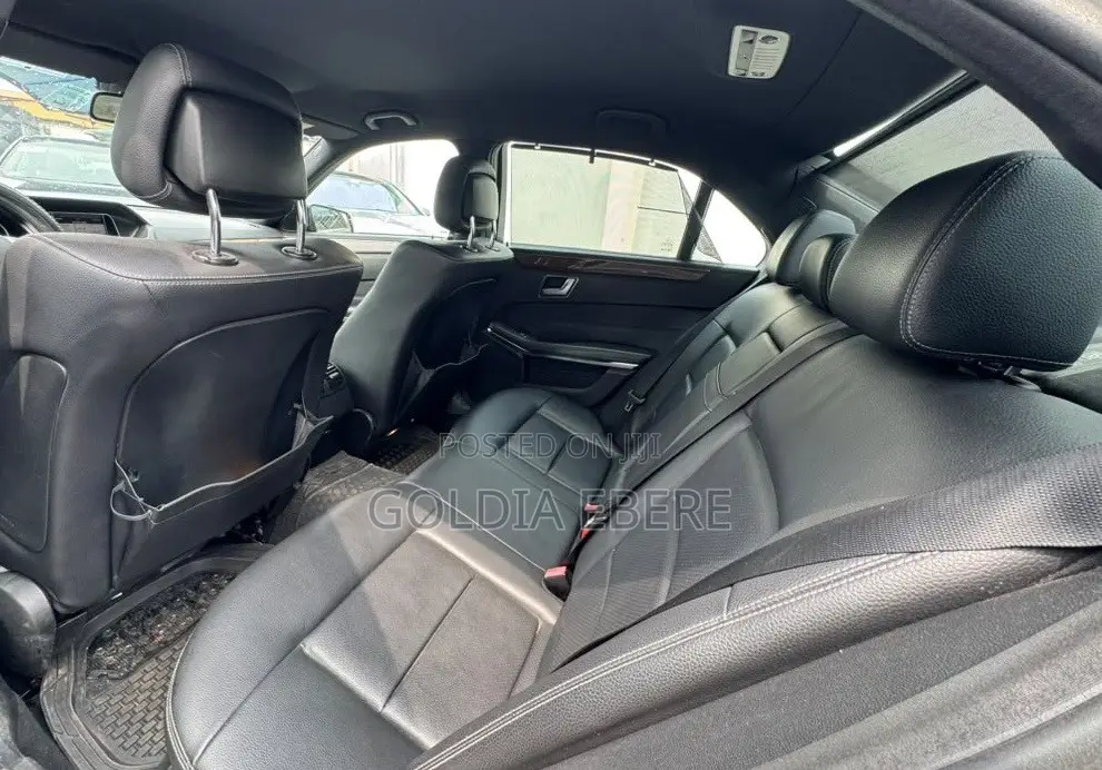 Mercedes-Benz E200 2014 Black
