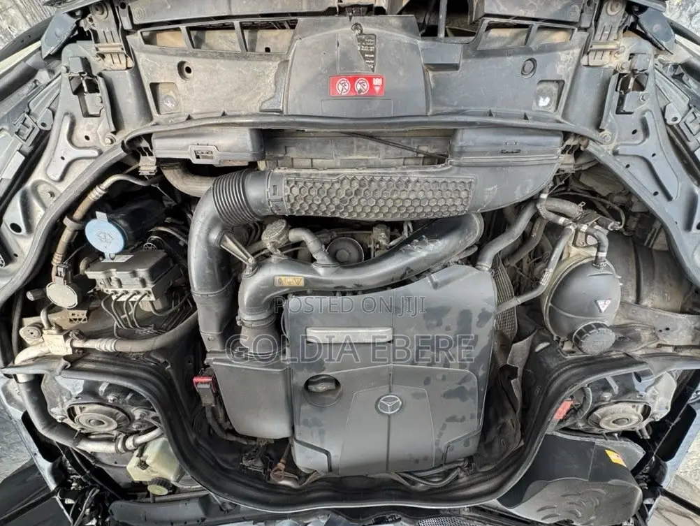Mercedes-Benz E200 2014 Black