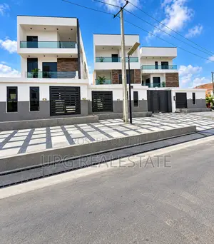 5bdrm Duplex in Lekki Phase 1 for sale
