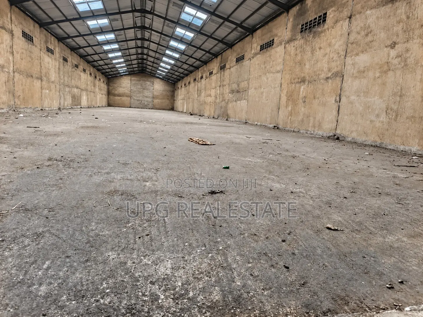 Spacious Warehouse