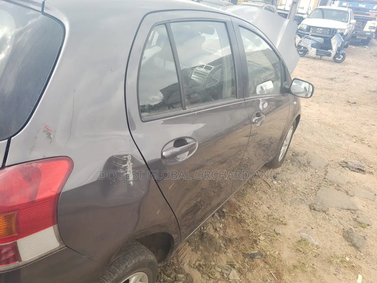 Toyota Yaris 2010 Gray