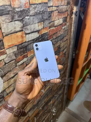 Apple iPhone 11 64 GB Purple