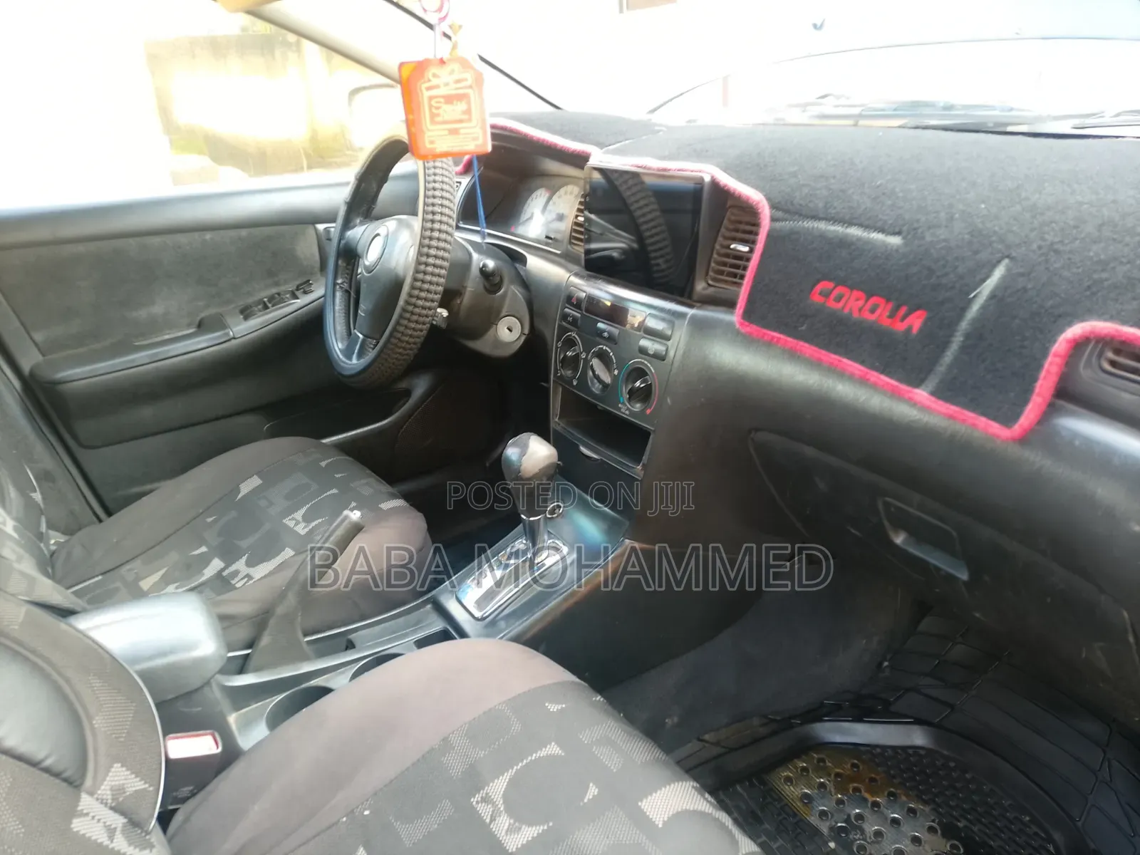 Toyota Corolla 2004 Gray