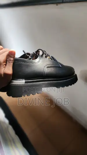 Shoe High Leather