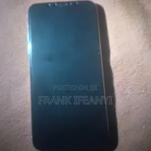 Apple iPhone XS 64 GB Gray