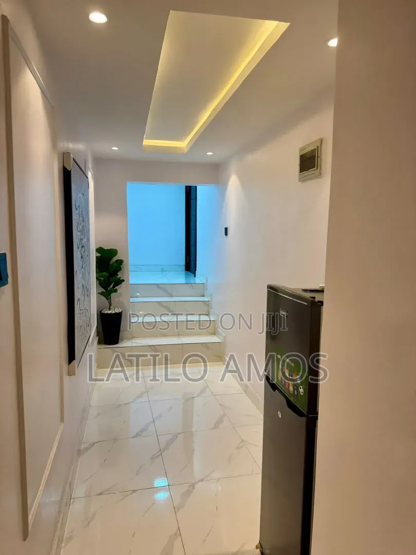 Cozy 1 Bedroom Unit With Balcony & a PS5 Console 