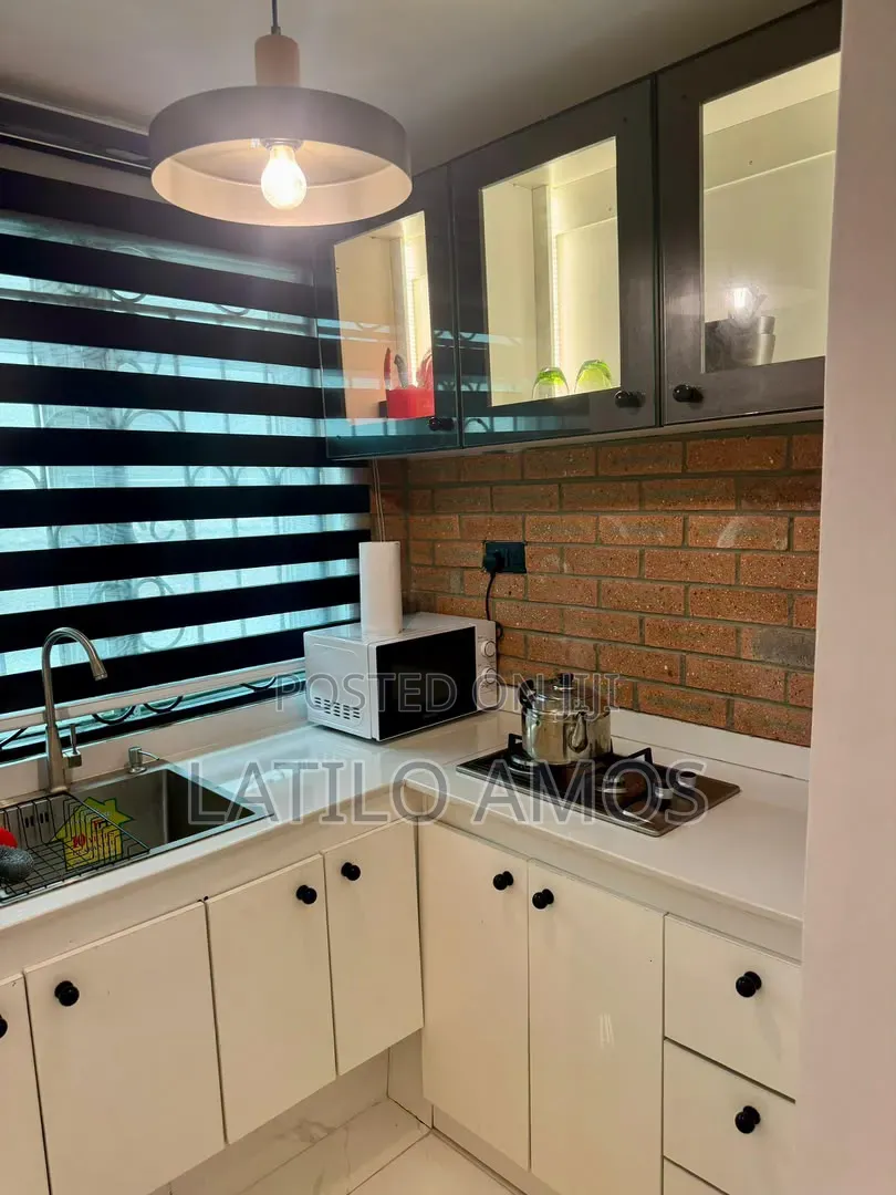 Cozy 1 Bedroom Unit With Balcony & a PS5 Console 