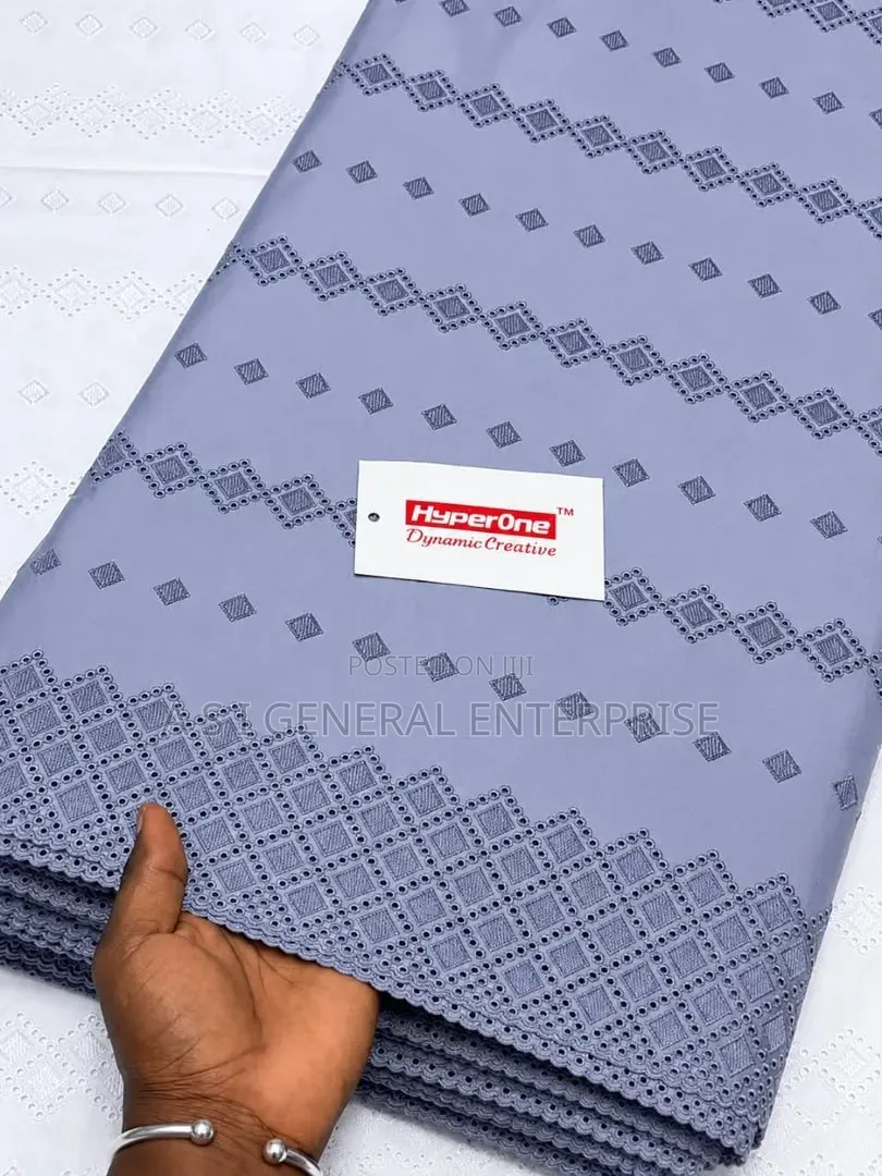 HyperOne Dynamic Creative Yard - Original Swiss Lace - Kwari