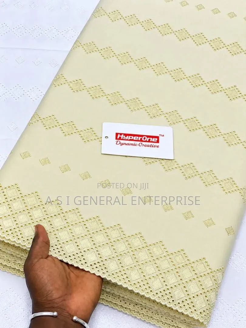 HyperOne Dynamic Creative Yard - Original Swiss Lace - Kwari
