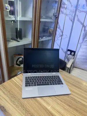 Laptop HP EliteBook 830 G6 16GB Intel Core i7 SSD 256GB
