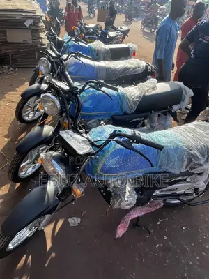 New Honda CB 2026 Blue