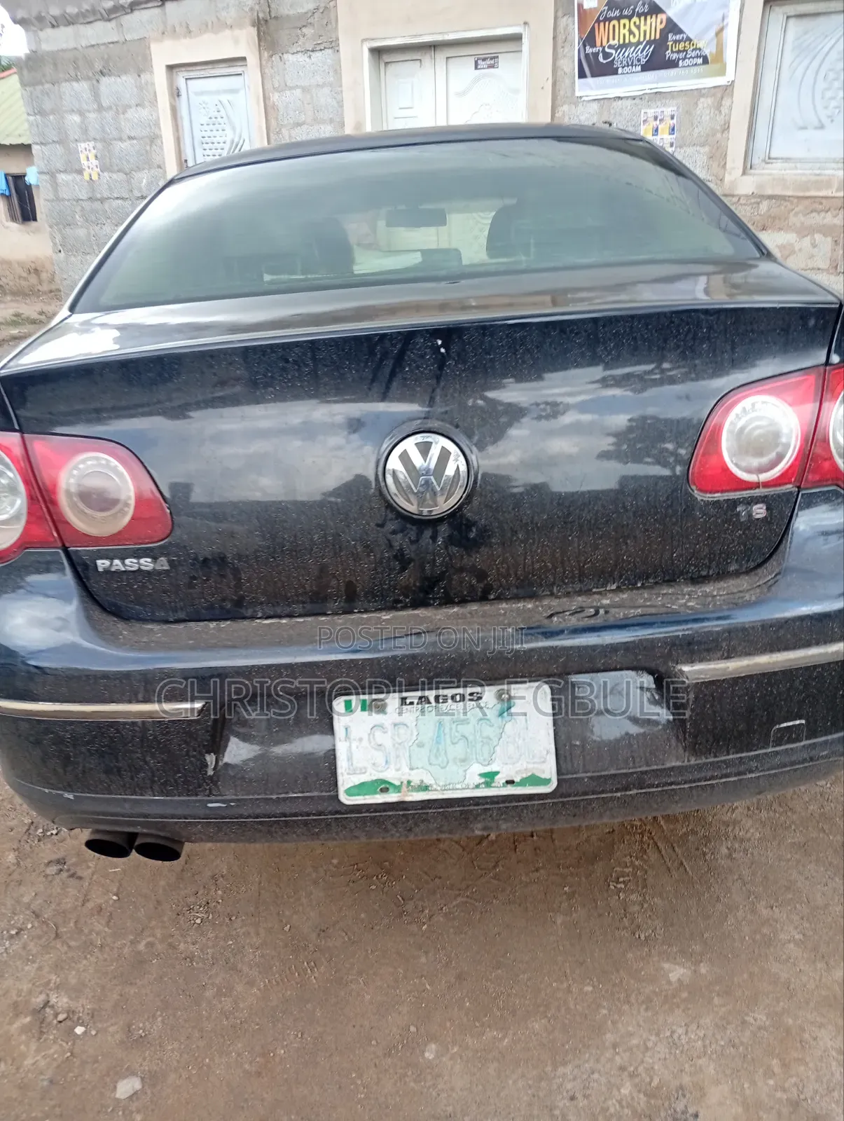 Volkswagen Passat 2010 Black