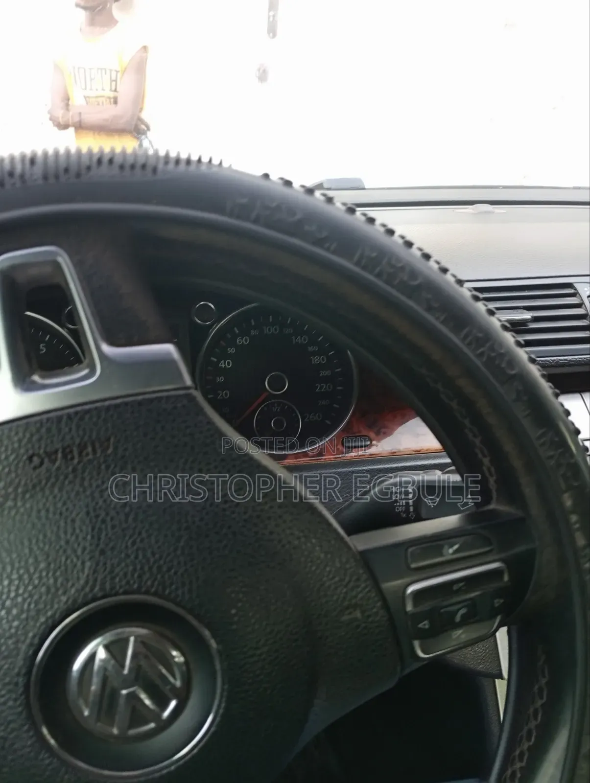 Volkswagen Passat 2010 Black