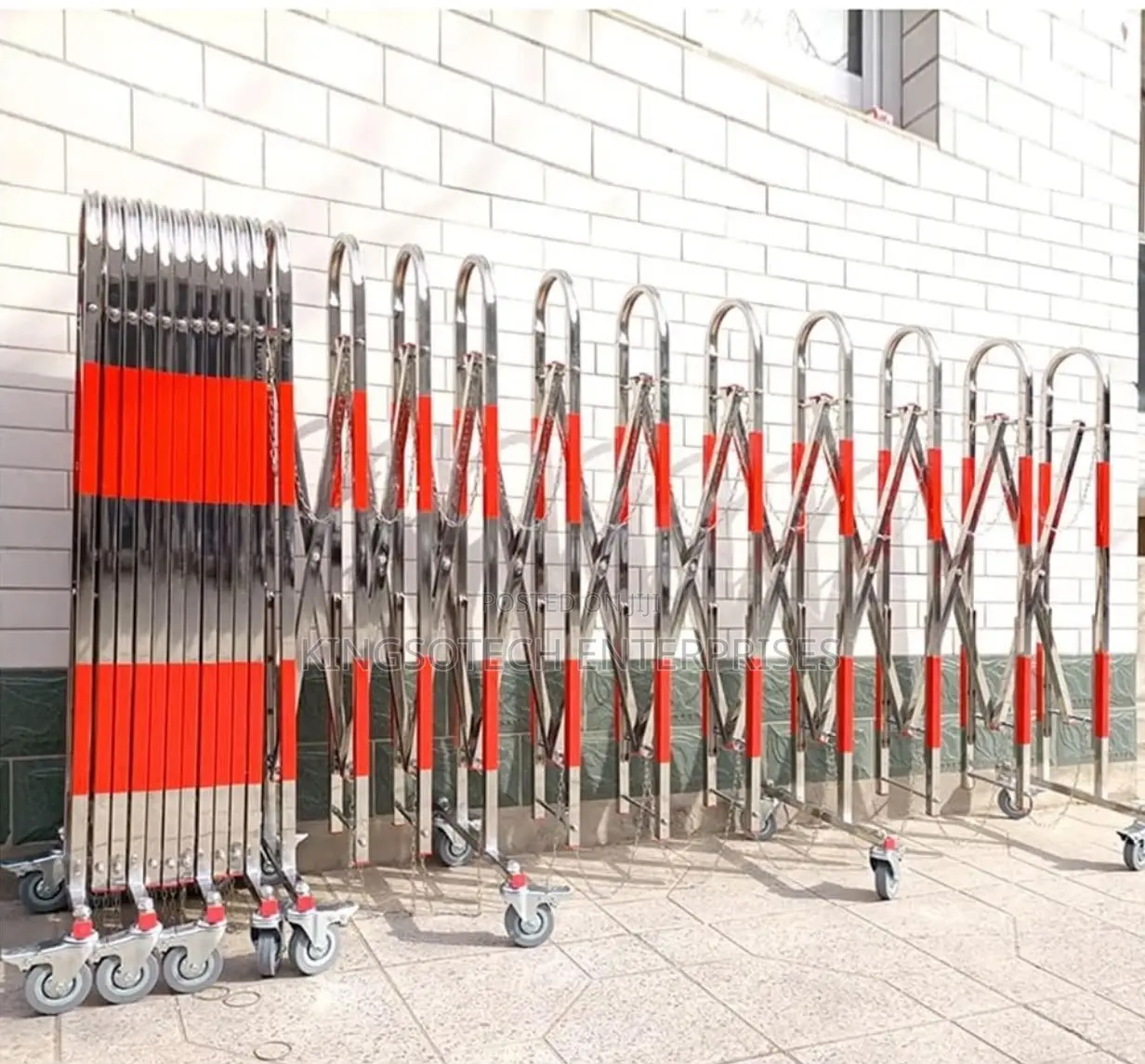 Mobile Barricade Stainless Steel 4meters Long