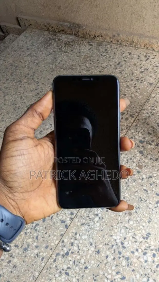 Apple iPhone 11 Pro Max 64 GB